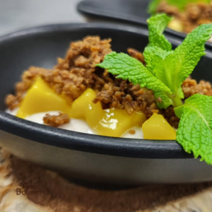 Crumble mangue et biscuits croustillants