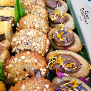 Gâteau moelleux niébé, chocolat et éclats de noix de pécan